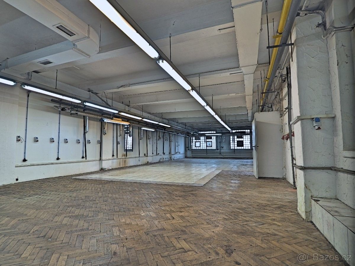 Pronájem kancelář - Aš, 352 01, 300 m²