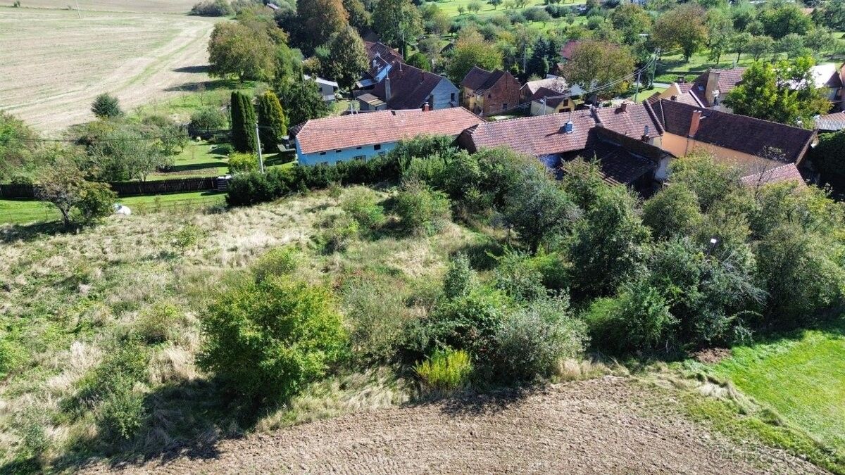 Prodej pozemek pro bydlení - Vyškov, 682 01, 3 940 m²