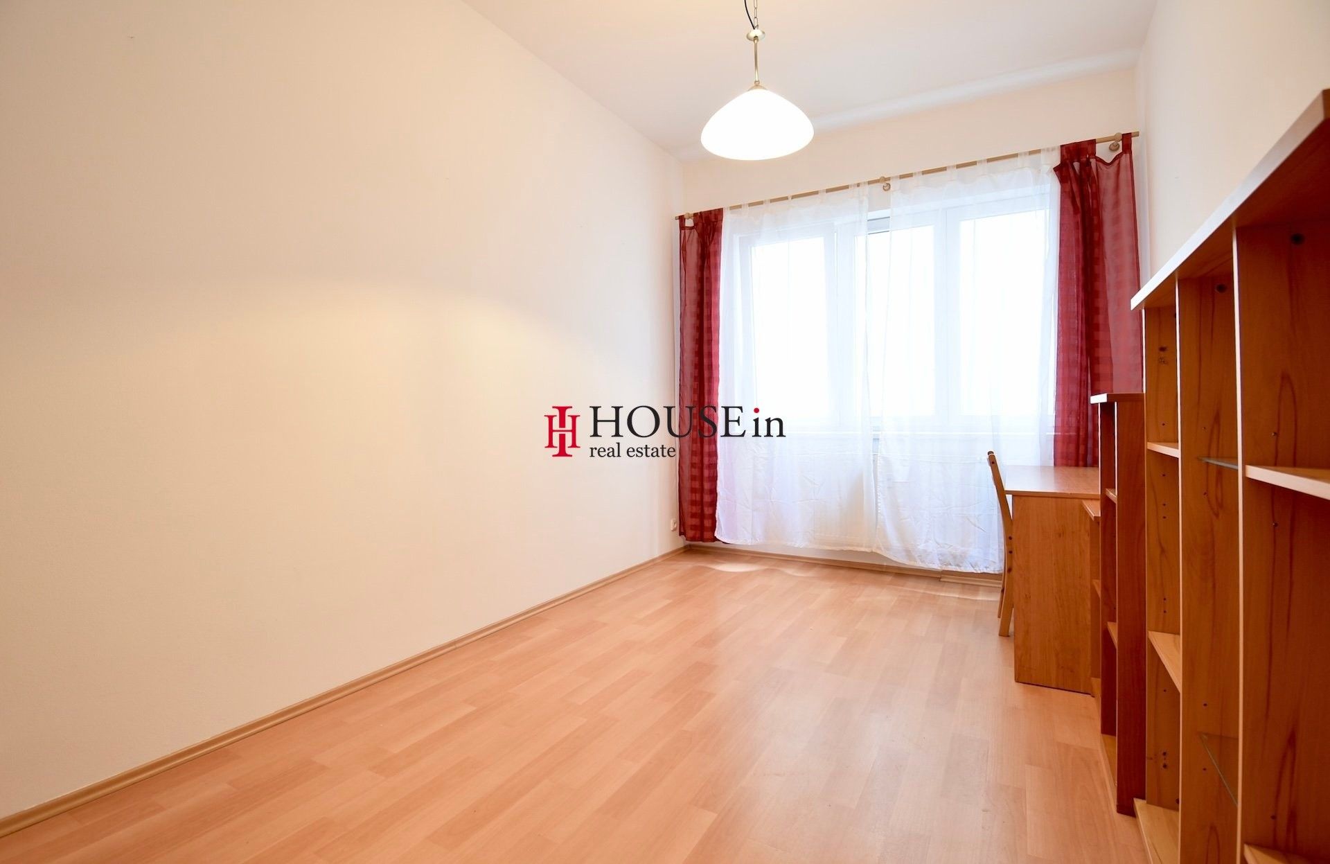 2+kk, Karlovo náměstí, Praha, 40 m²