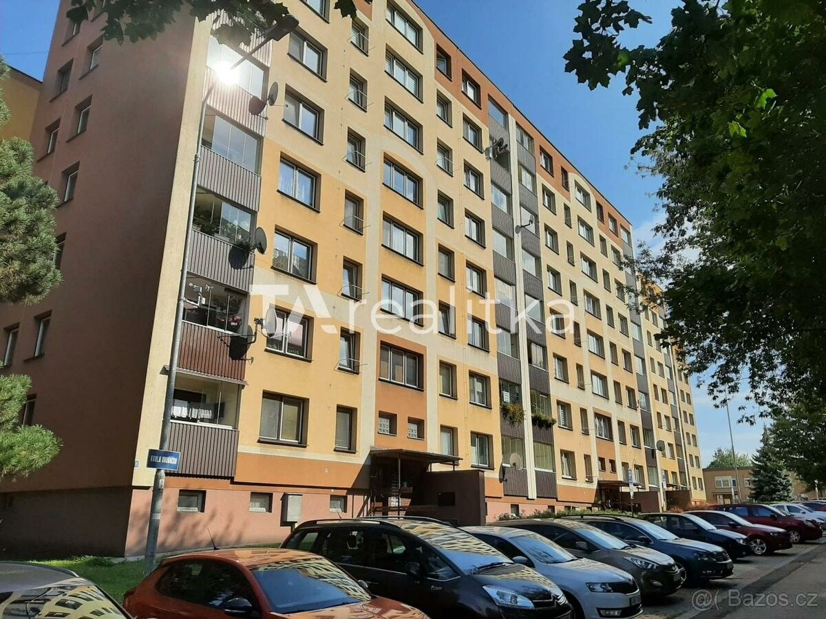 5+1, Orlová, 735 14, 86 m²