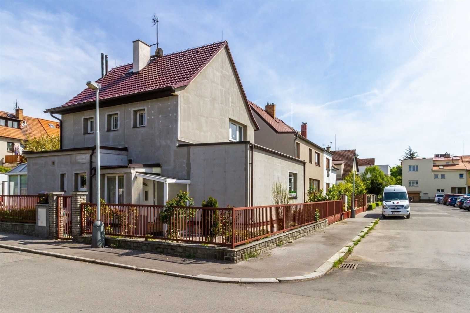 Pronájem dům - Jihozápadní Iii, Praha, 150 m²