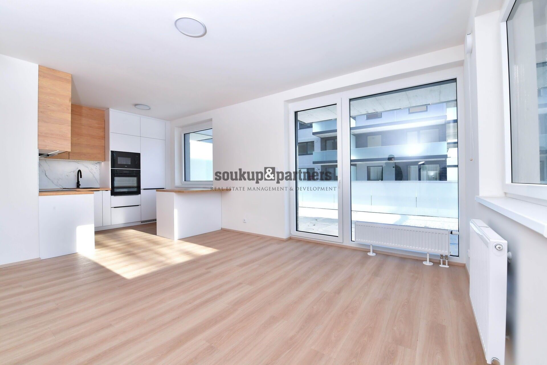 2+kk, Čakovická, Praha, 52 m²