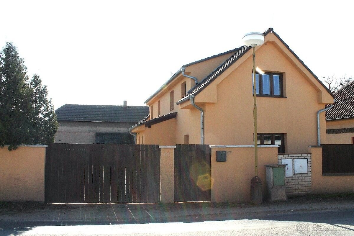 Prodej rodinný dům - Borek, 277 14