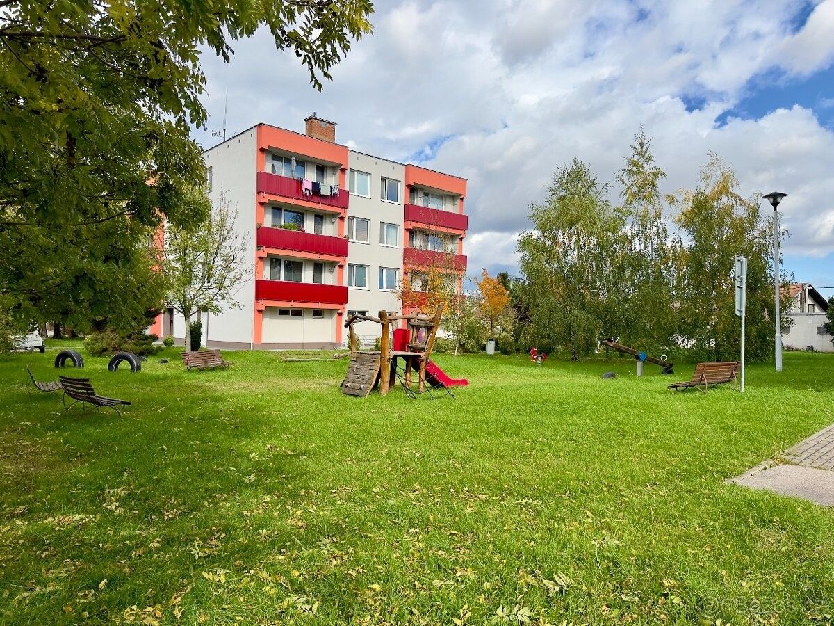 Byty, Hrušovany u Brna, 664 62