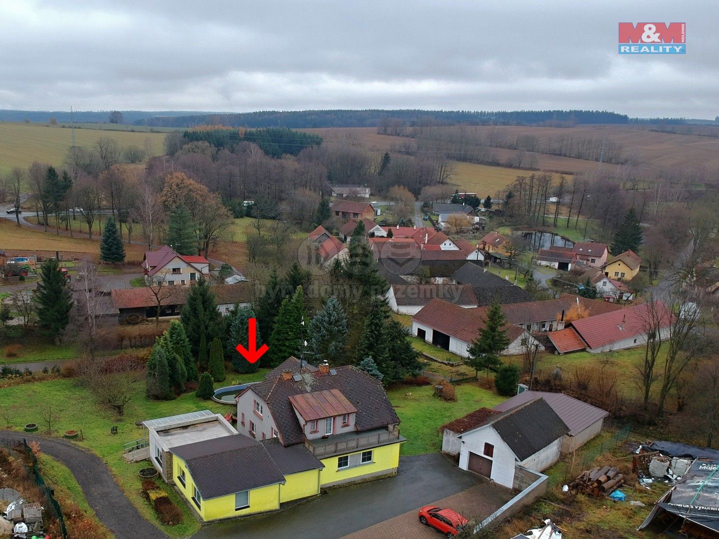 Prodej rodinný dům - Zlátenka, 280 m²