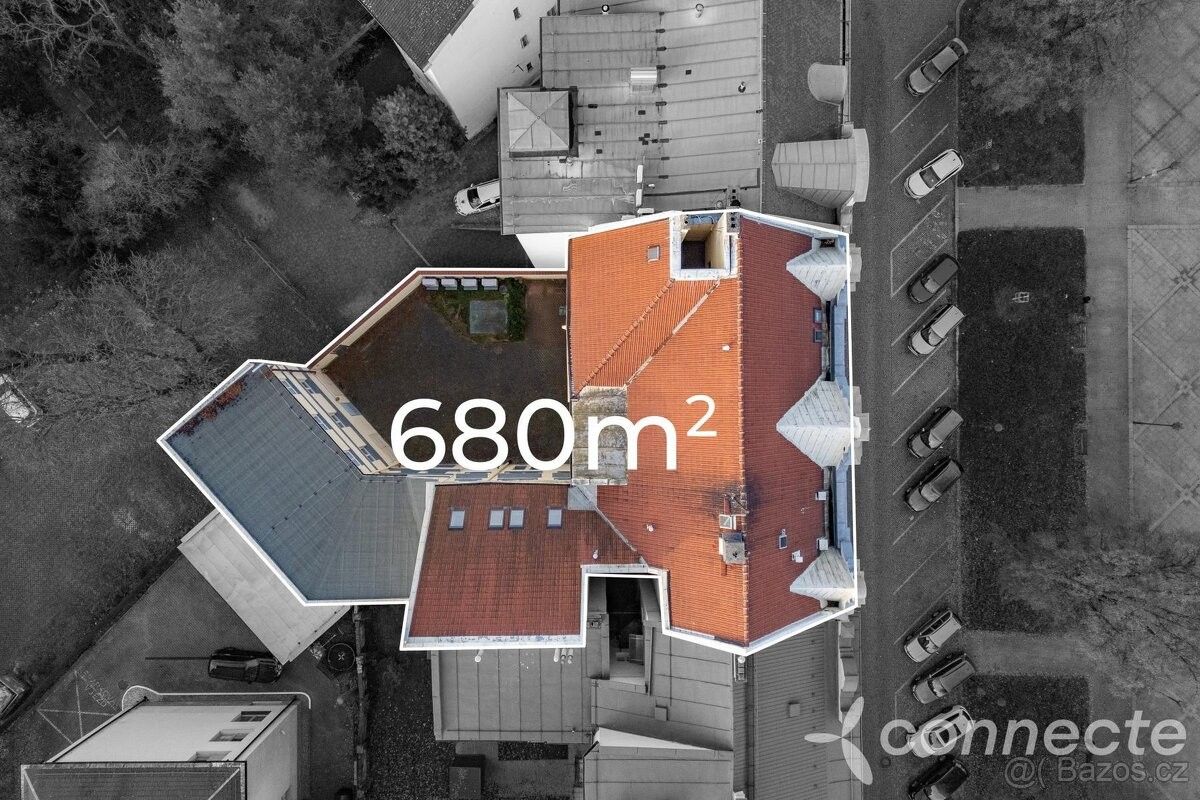 Pronájem dům - Ostrava, 702 00, 1 072 m²