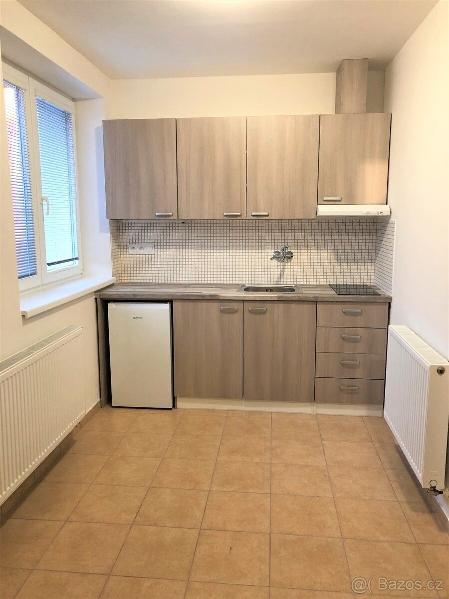 2+kk, Chrudim, 537 01, 45 m²