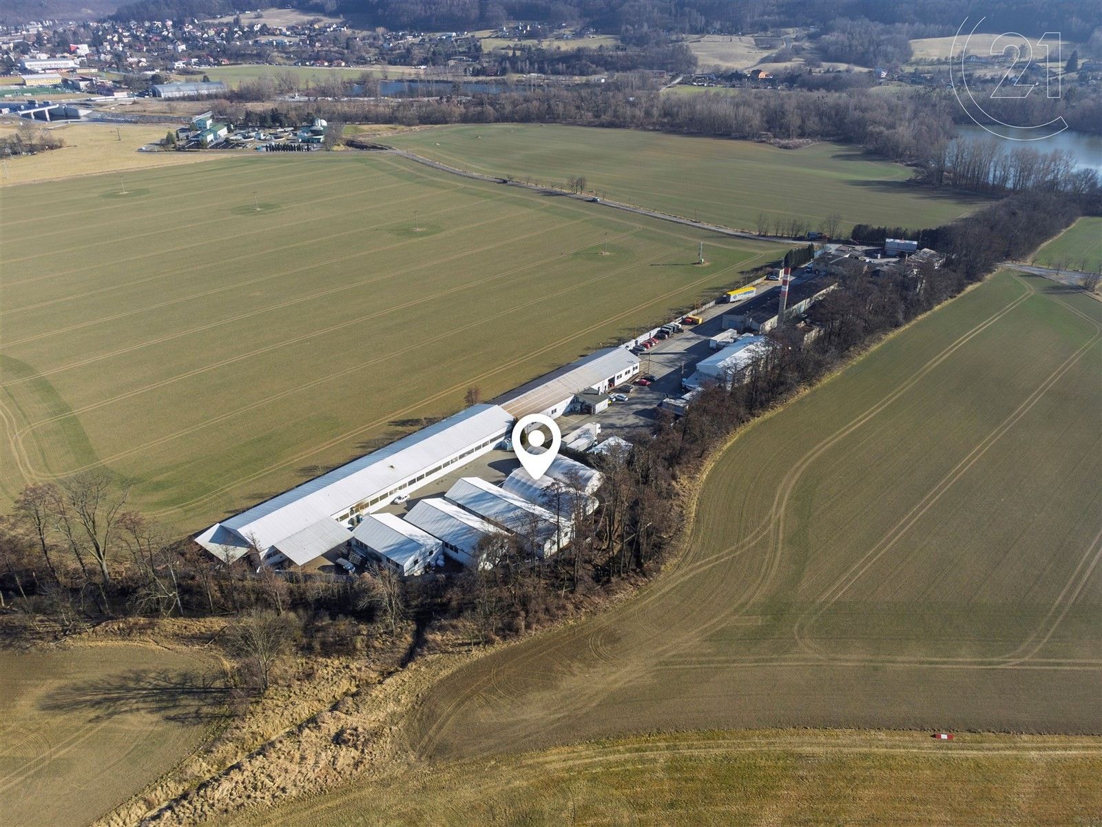 Sklady, Valcha, Hranice, 270 m²