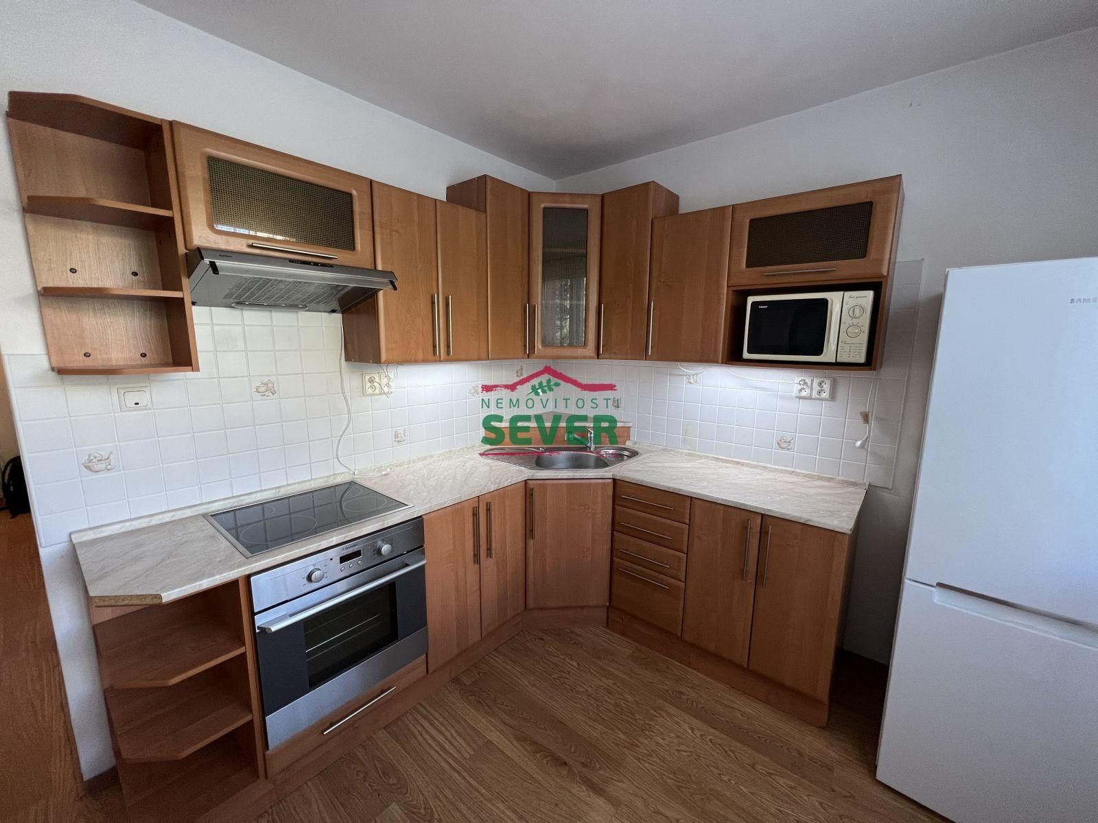 Prodej byt 2+1 - 17. listopadu, Chomutov, 63 m²