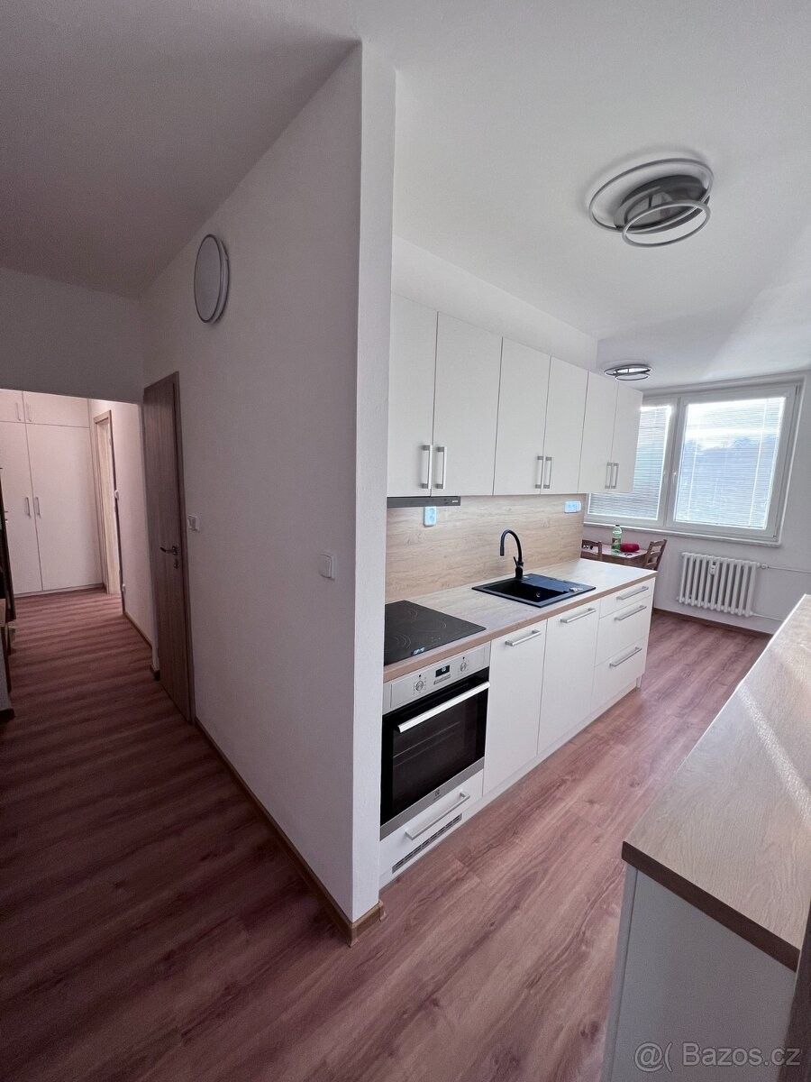 Byty, Valašské Klobouky, 766 01