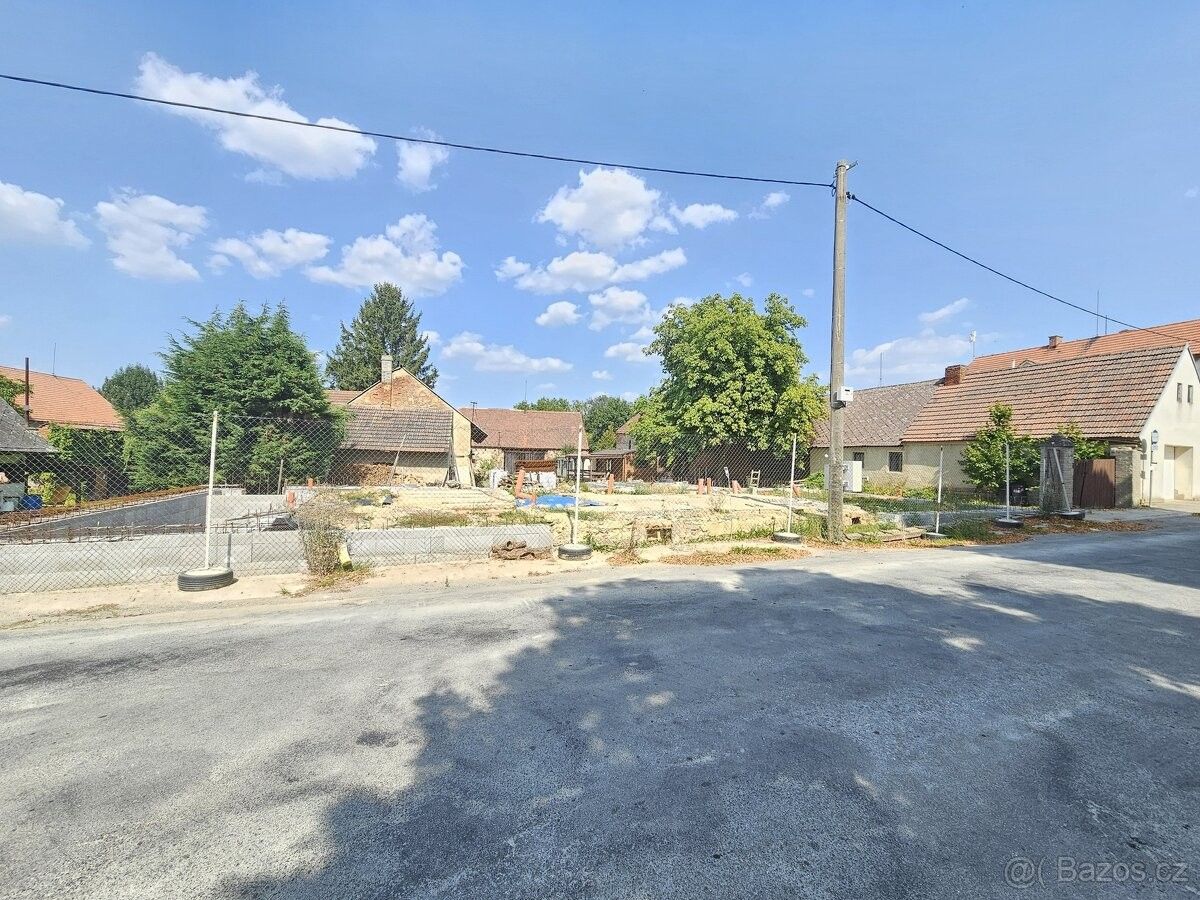 Pozemky pro bydlení, Kralovice, 331 41