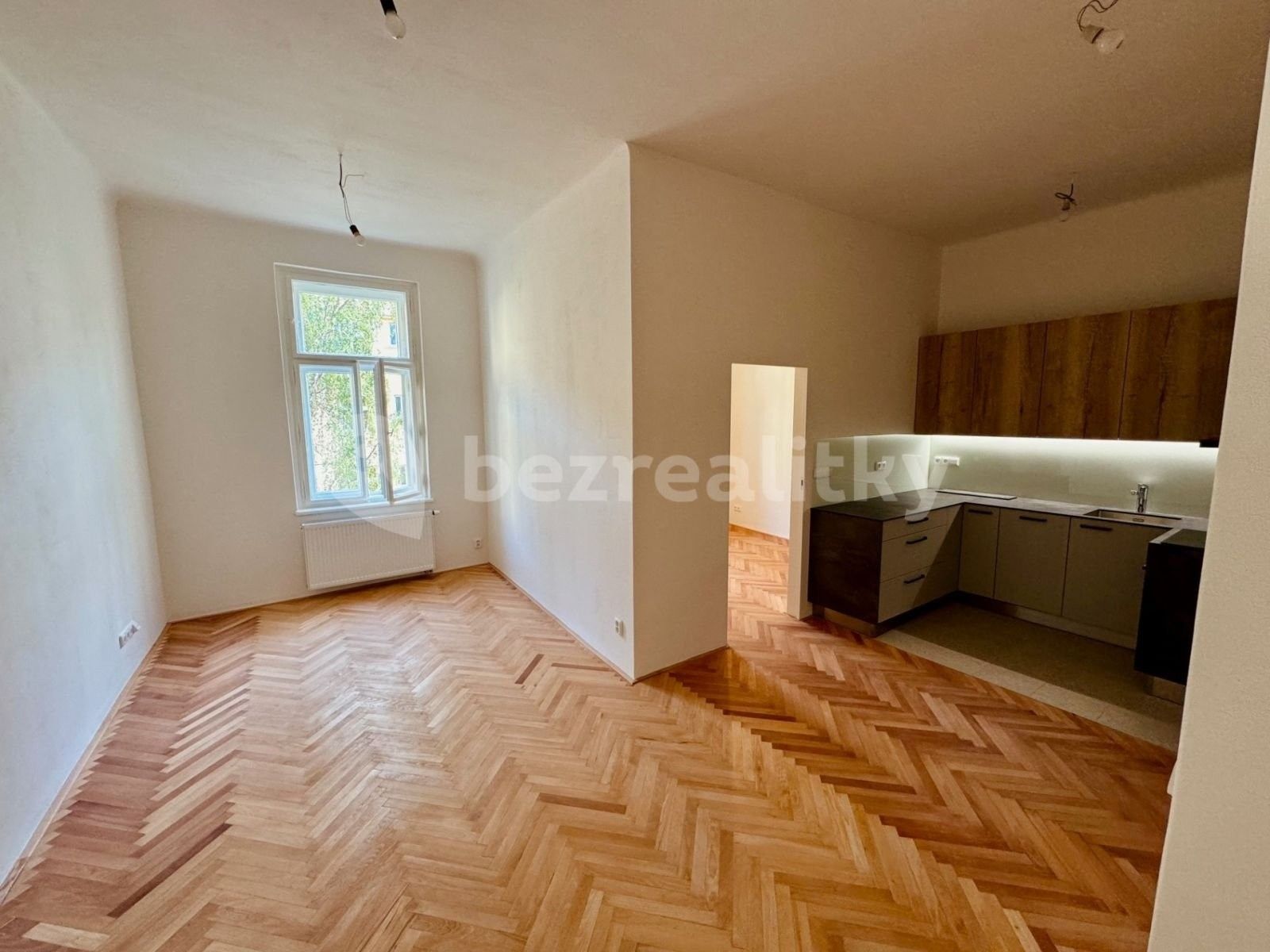 2+kk, Oldřichova, Praha, 47 m²