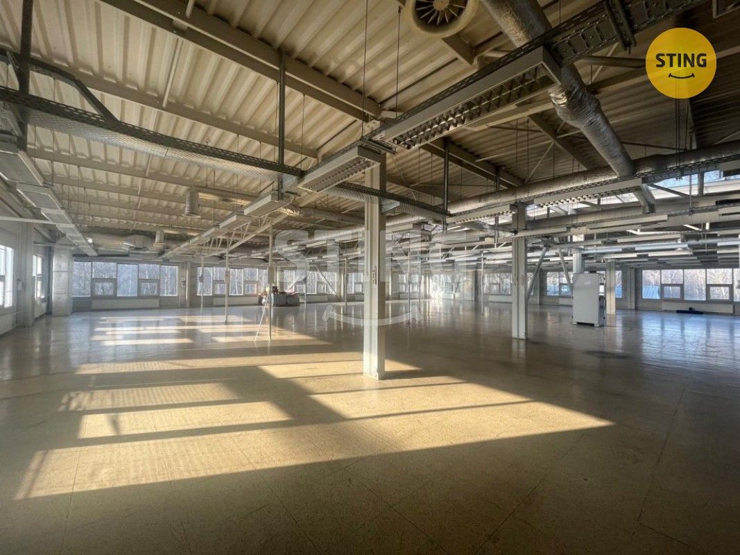 Sklady, Uhlířská, Ostrava, 1 m²