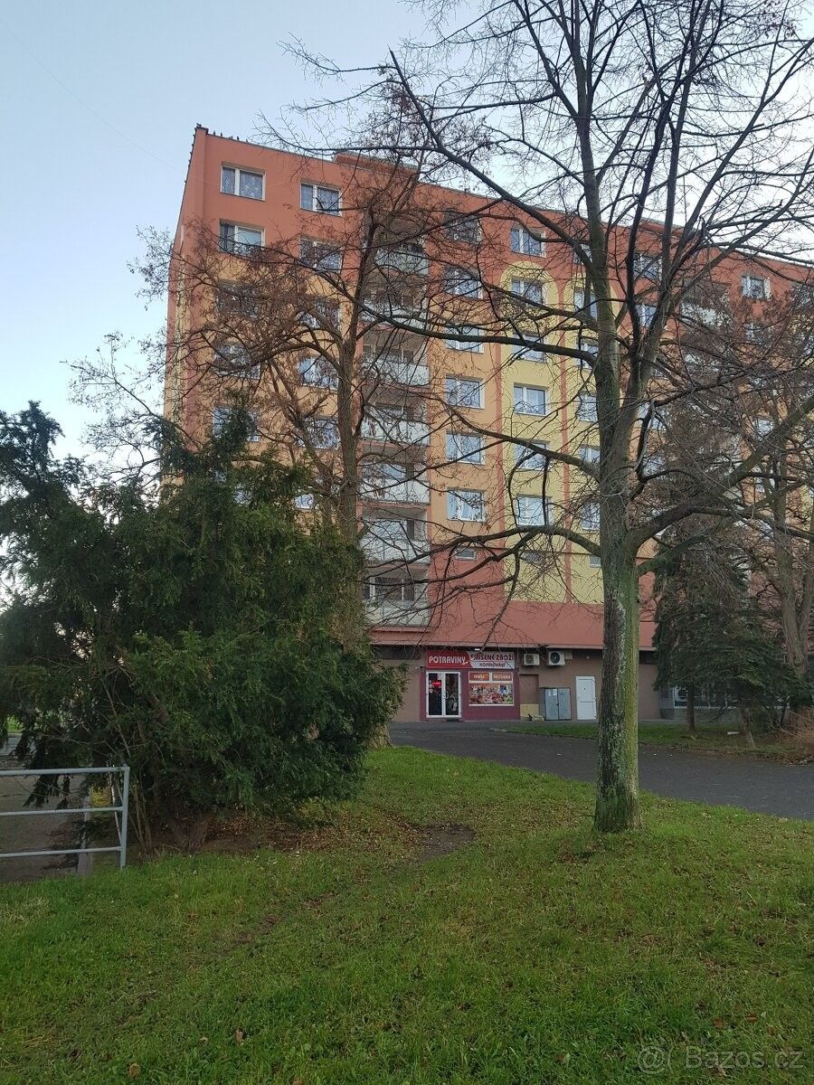 1+1, Chomutov, 430 03, 36 m²