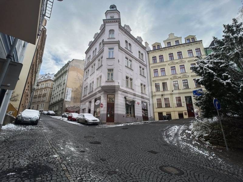 Prodej byt 1+kk - Moravská, Karlovy Vary, 27 m²