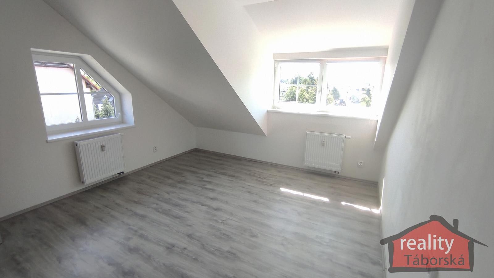 Prodej byt 3+kk - Na Návsi, Nupaky, 108 m²