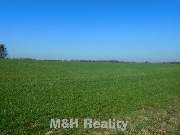 Prodej pozemek pro bydlení - Lučina, 739 39