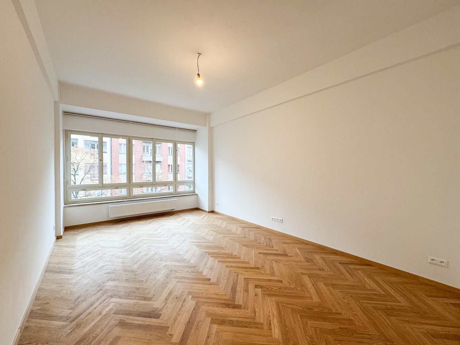 1+kk, Londýnská, Praha, 33 m²