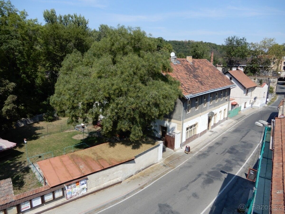 Obchodní prostory, Zákolany, 273 28