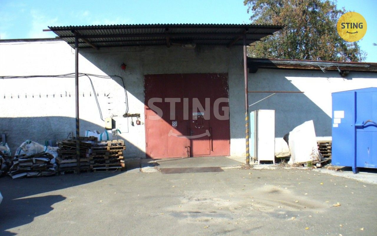 Sklady, Lobodice, 781 m²