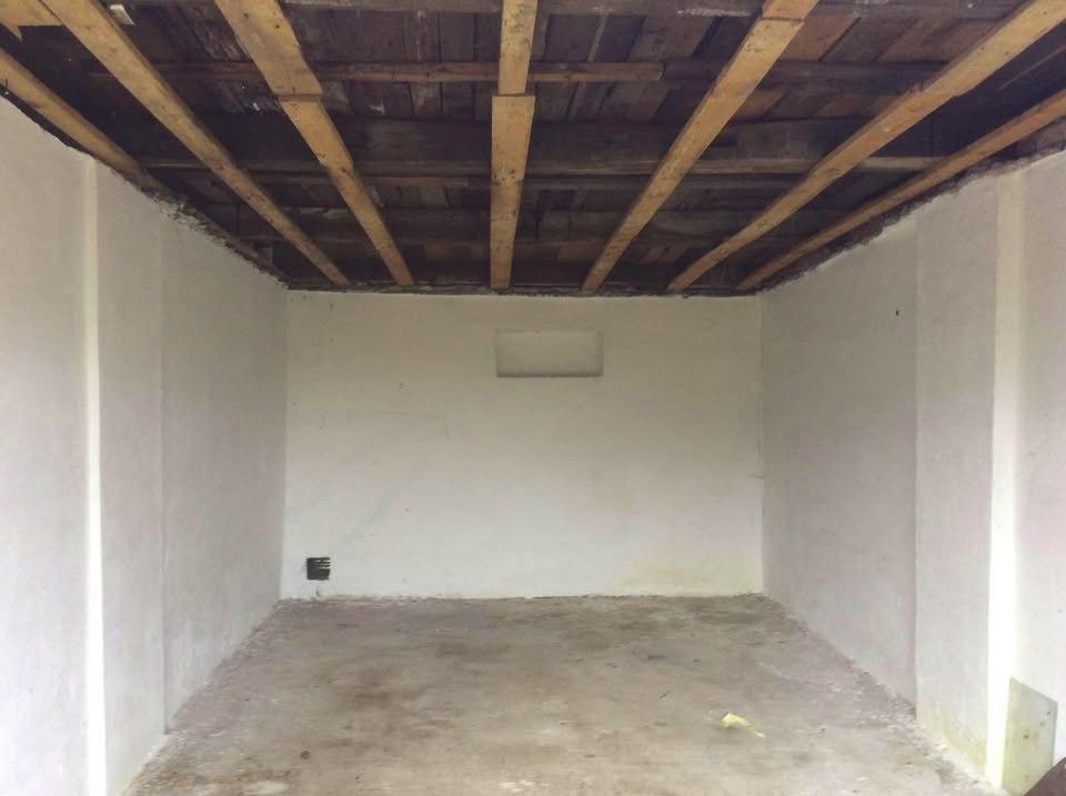 Garáže, Karlovy Vary, 360 01