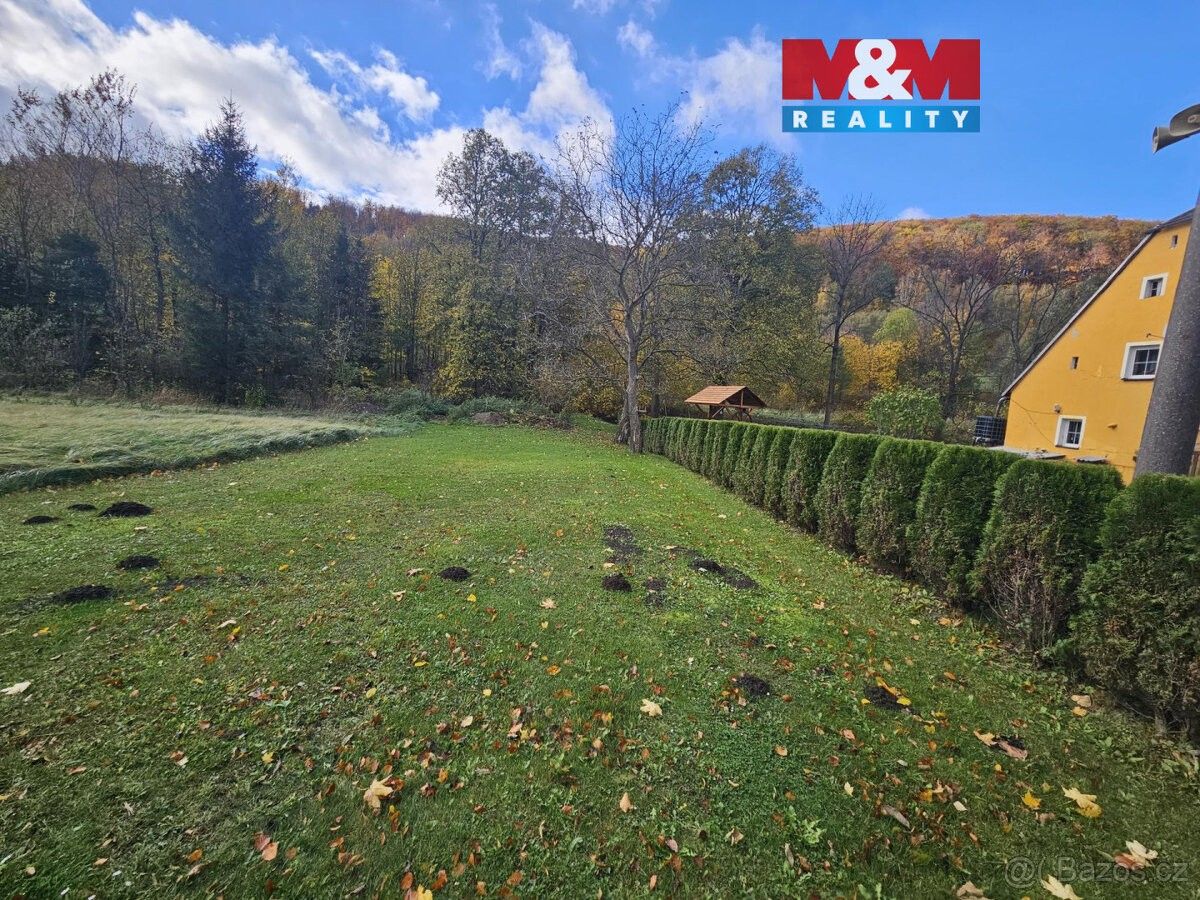 Prodej pozemek pro bydlení - Vápenná, 790 64