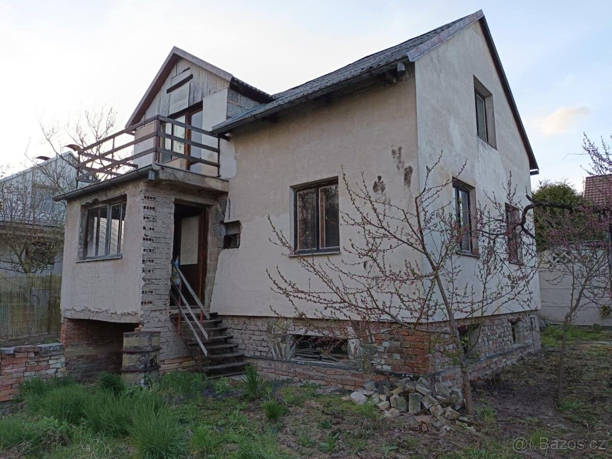 Chaty, Lázně Bohdaneč, 533 41