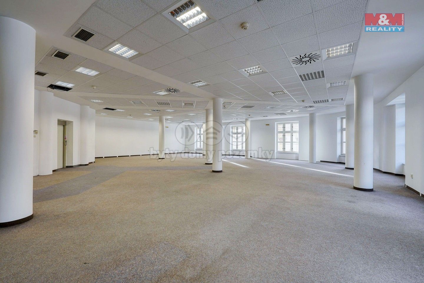 Kanceláře, Bedřicha Smetany, Plzeň, 294 m²