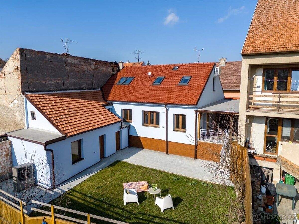 Prodej dům - Mikulov na Moravě, 692 01, 350 m²