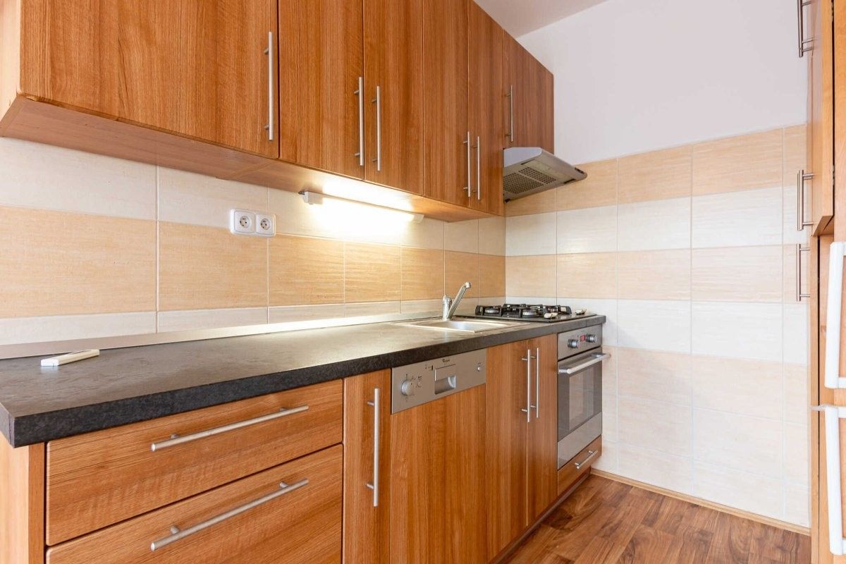 Pronájem byt 2+kk - Branická, Praha, 40 m²