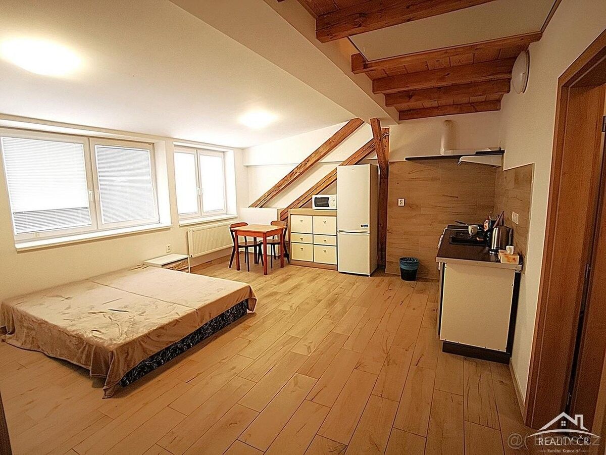 Byty, Jihlava, 586 01