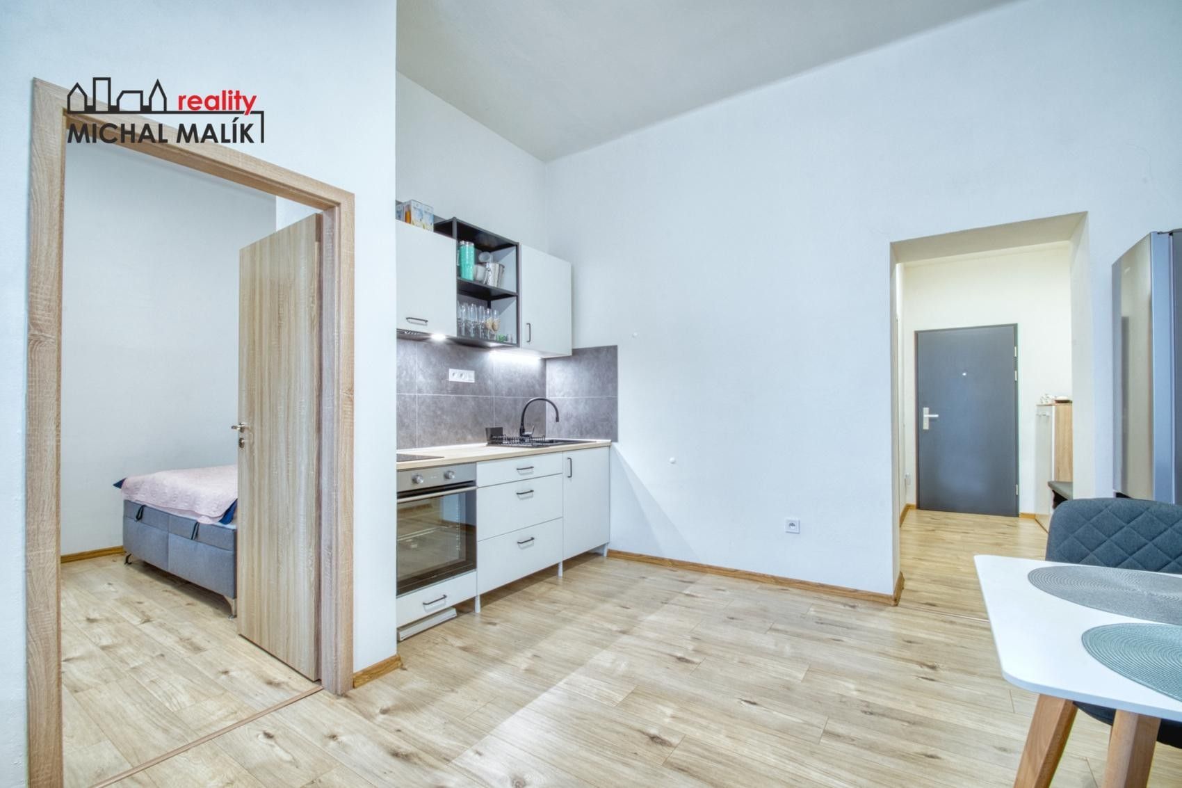 2+kk, Třída Československé armády, Hranice, 49 m²