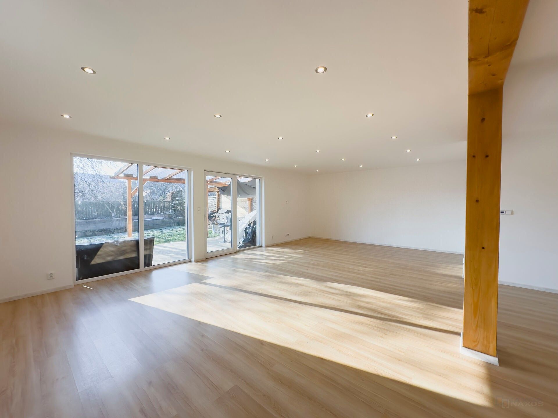 Prodej rodinný dům - Svor, 305 m²