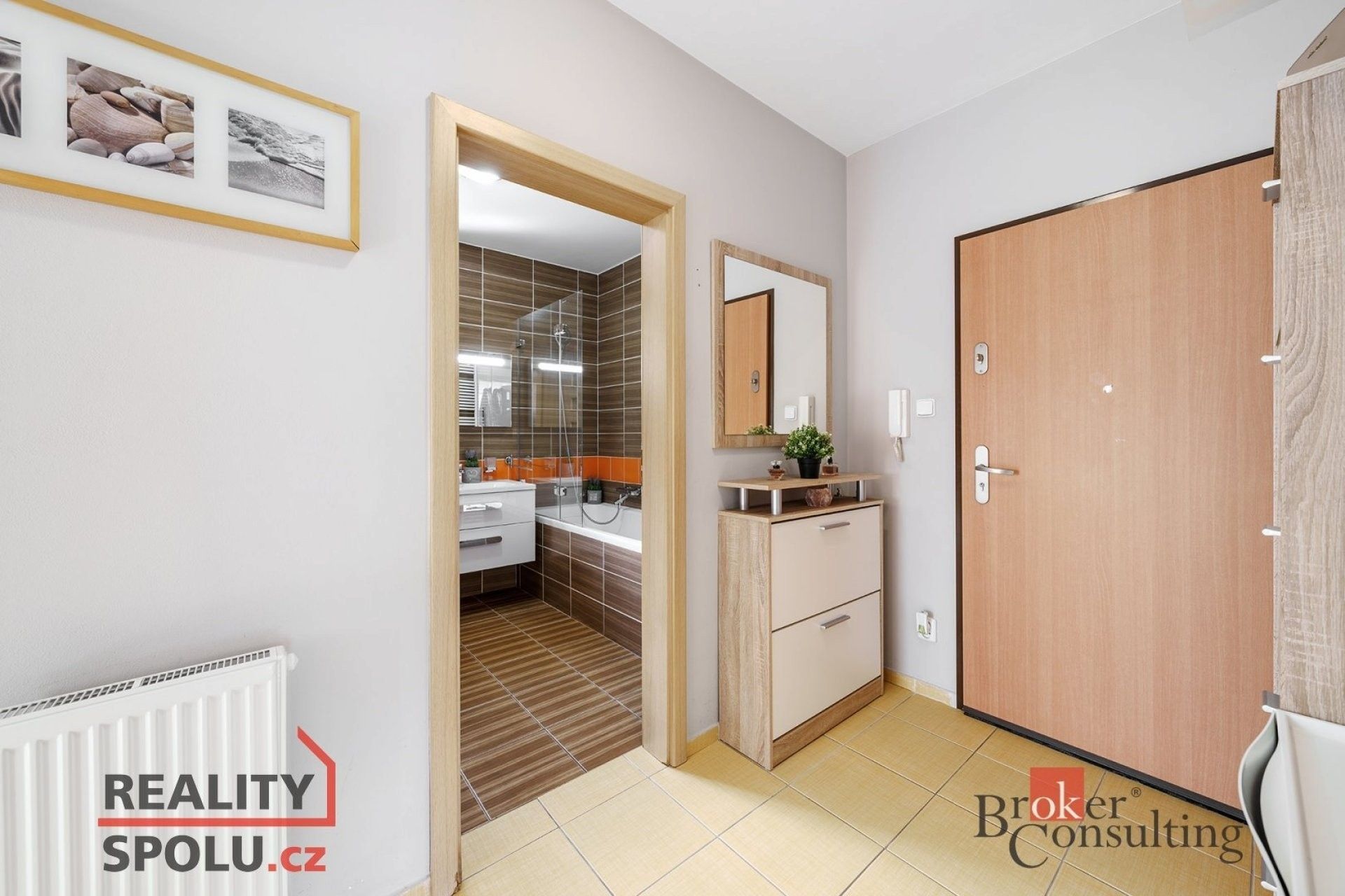 Prodej byt 2+kk - Sloupecká, Měchenice, 64 m²