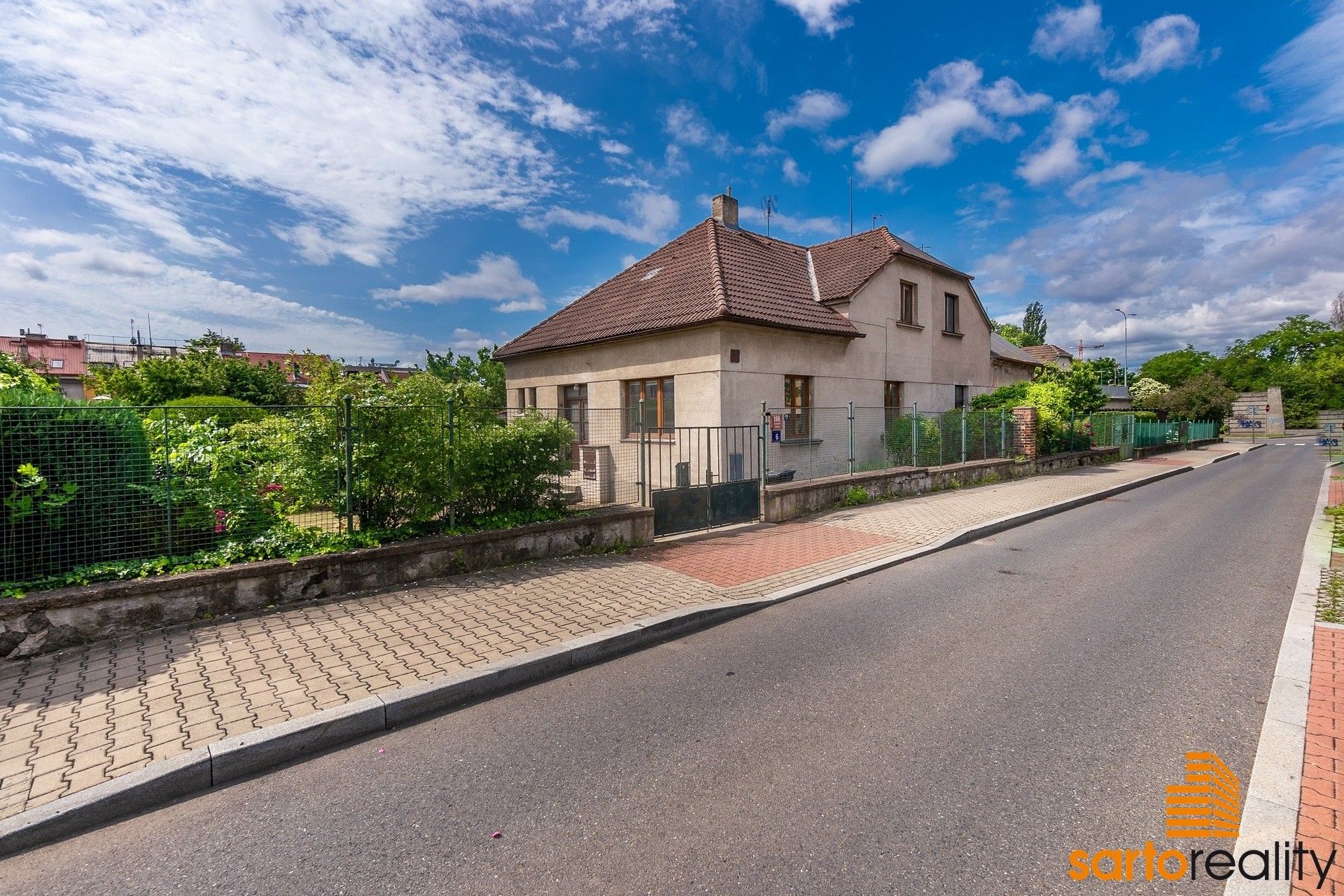 Rodinné domy, Mochovská, Praha, 210 m²