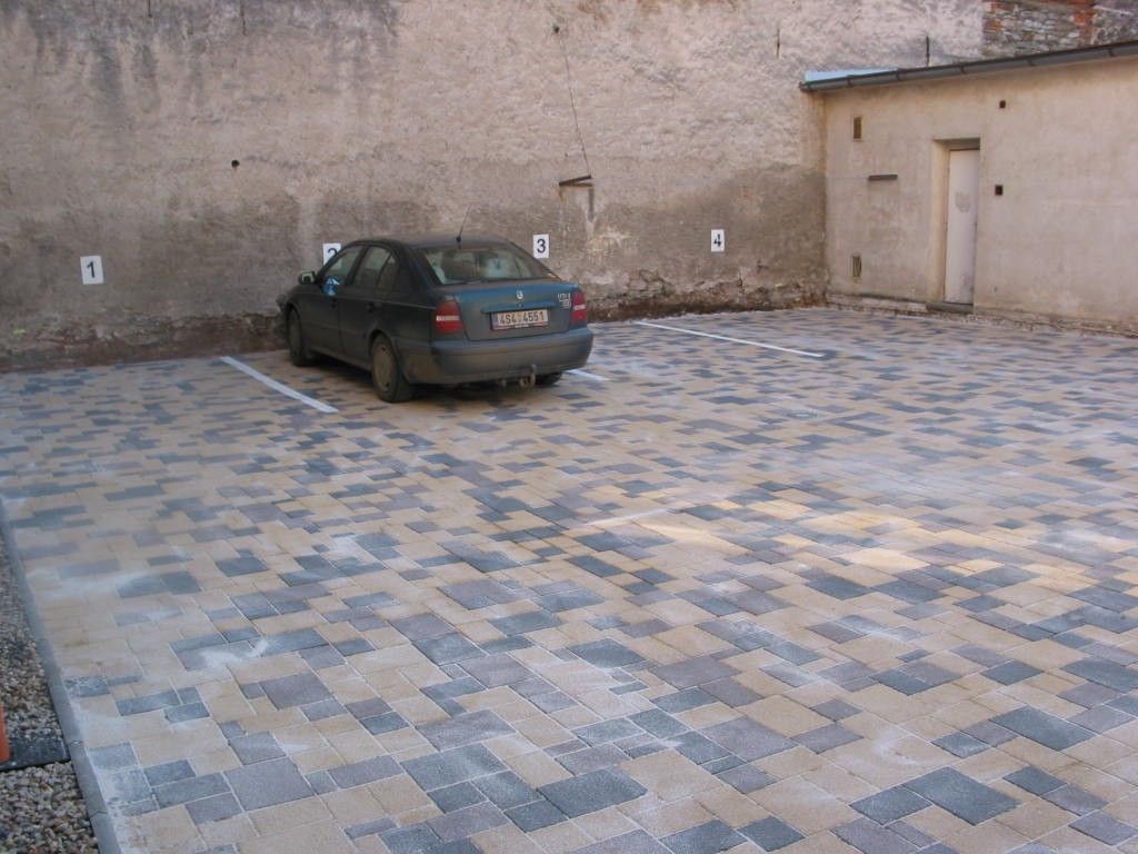 Pronájem garáž - Kutná Hora, 284 01