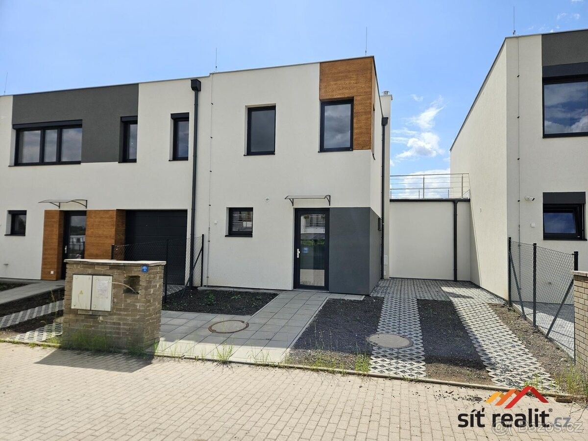 Rodinné domy, Praha, 198 00