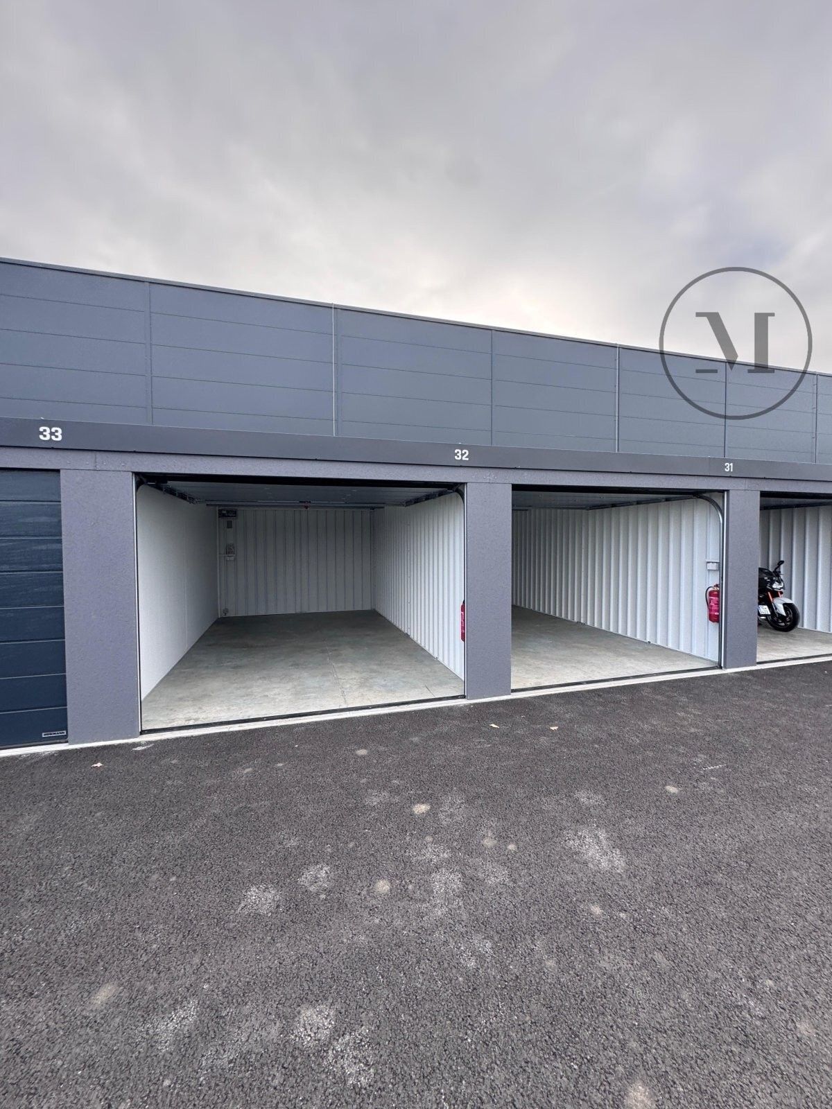 Garáže, Průmyslová, Týn nad Vltavou, 22 m²