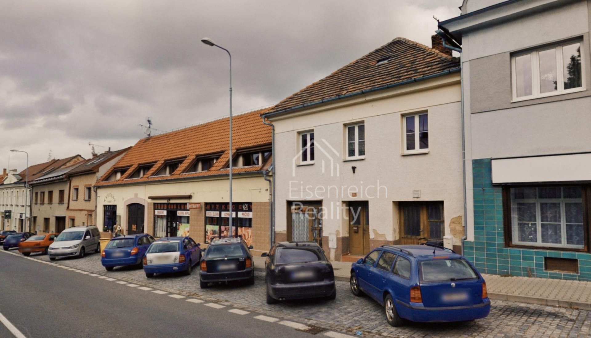 Prodej rodinný dům - Havlíčkova, Zásmuky, 180 m²