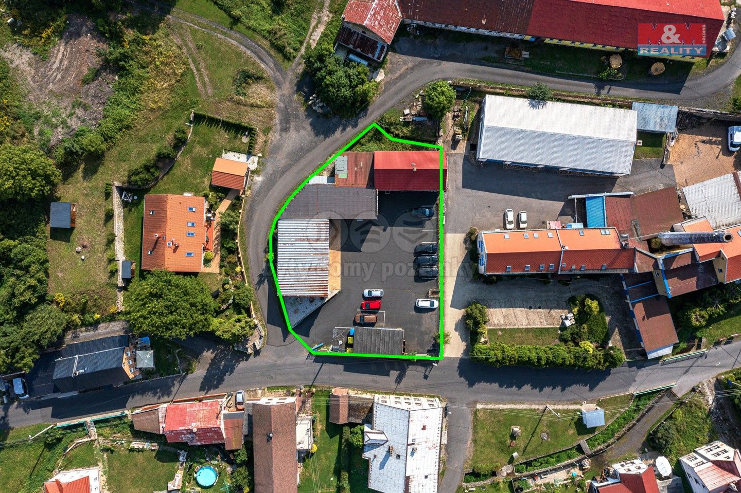 Prodej rodinný dům - Dobrná, 392 m²