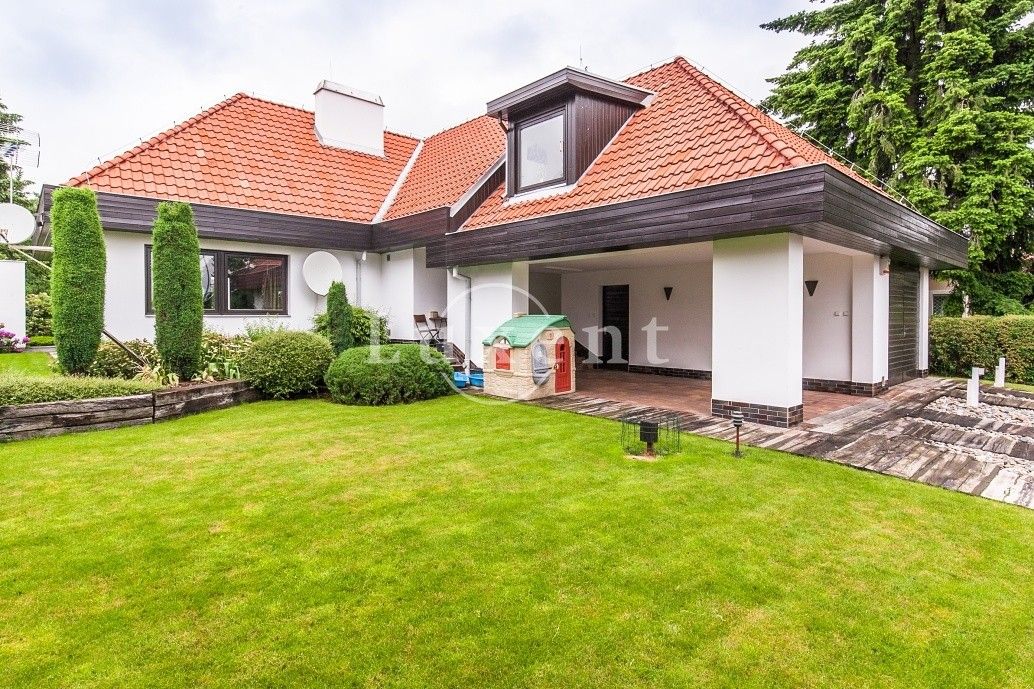 Rodinné domy, Ke hrádku, Praha, 417 m²