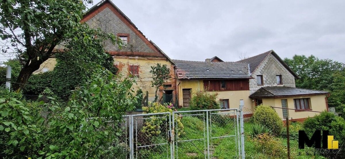 Rodinné domy, Němčice, 560 02