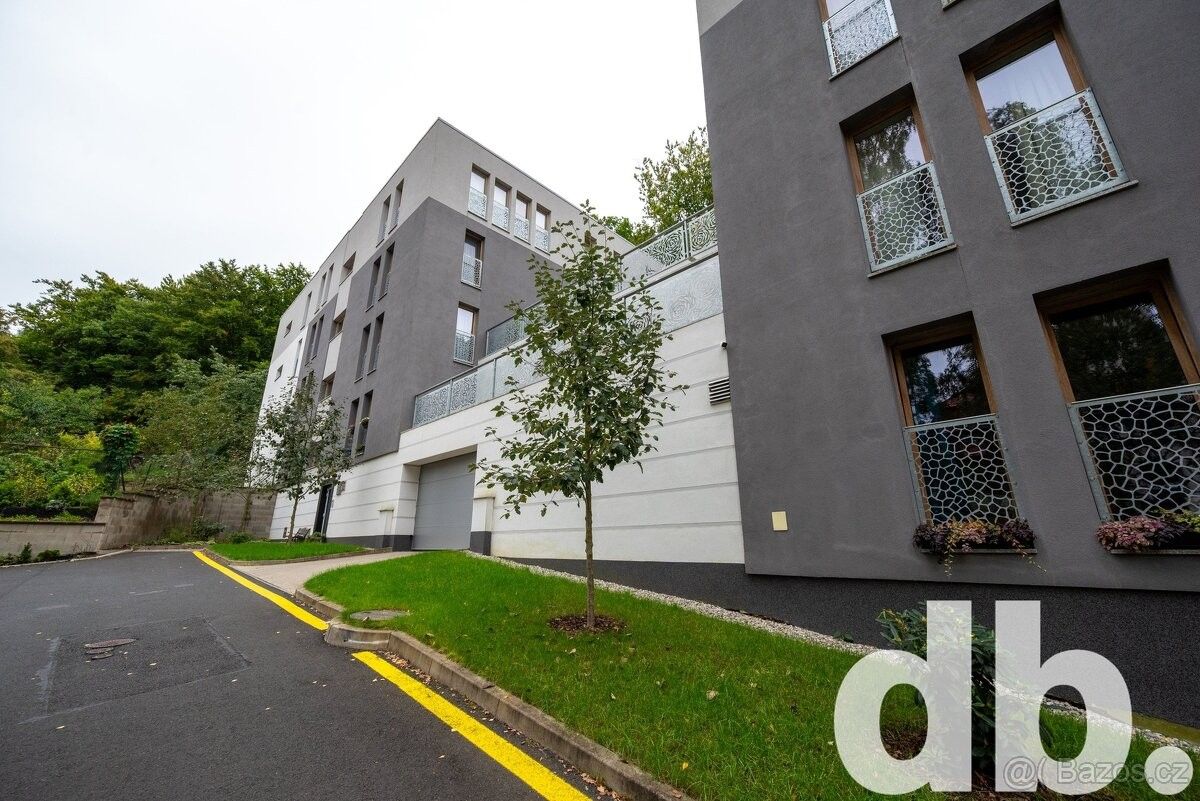 Kanceláře, Karlovy Vary, 360 01