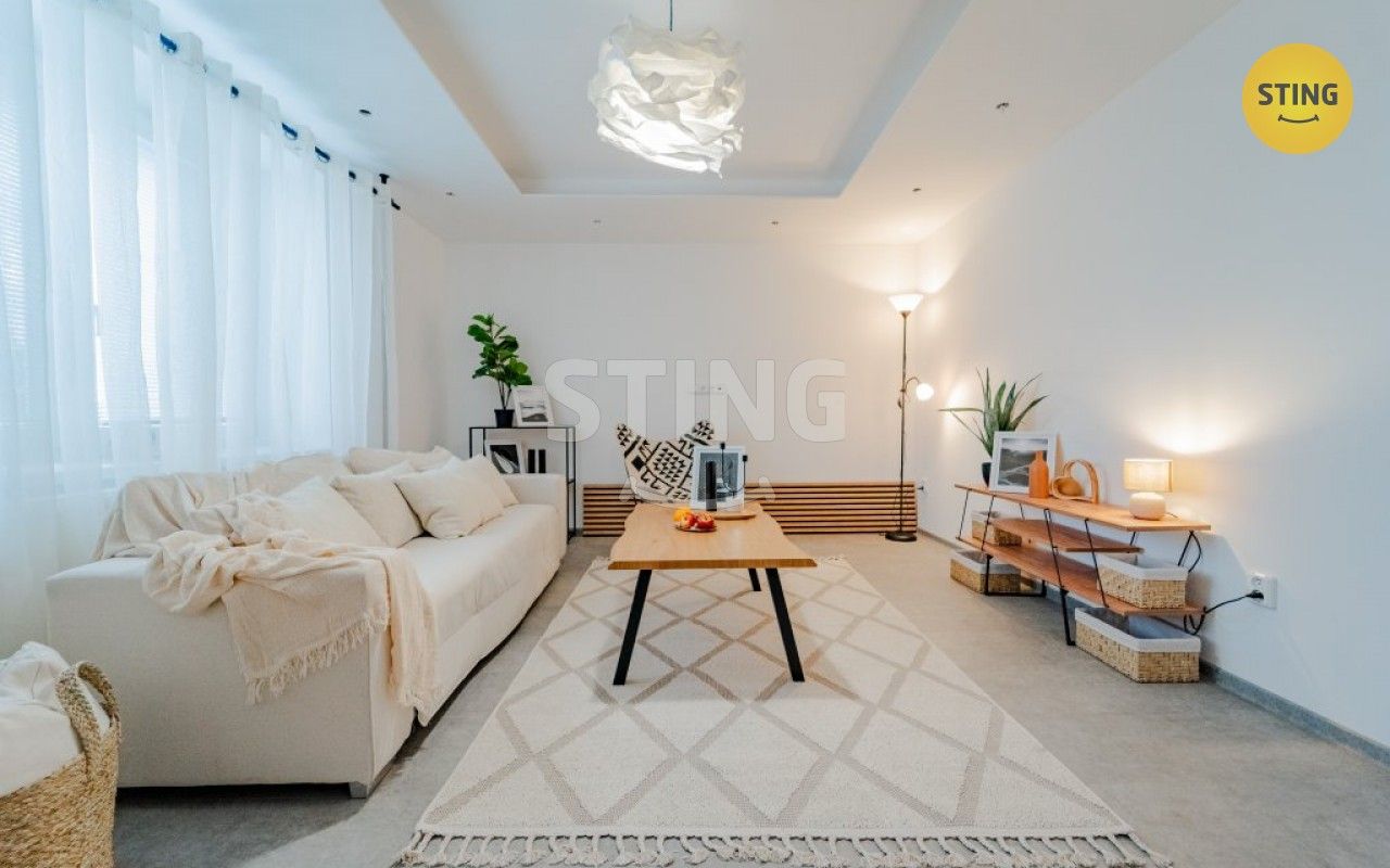 Rodinné domy, Aleje, Ostrava, 208 m²