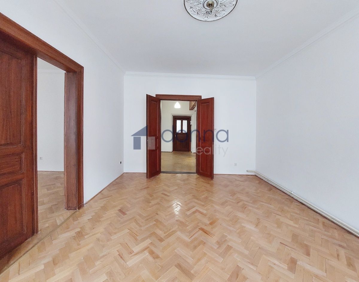 Pronájem byt 4+kk - Plaská, Praha, 96 m²