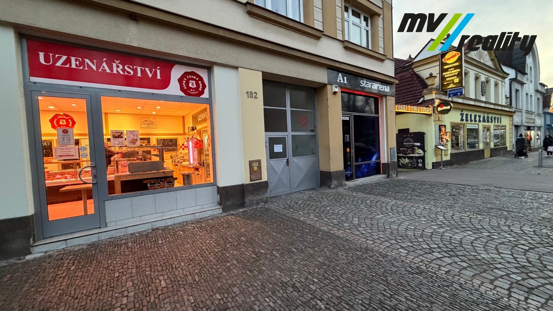 Obchodní prostory, Náměstí B. Hrozného, Lysá nad Labem, 60 m²