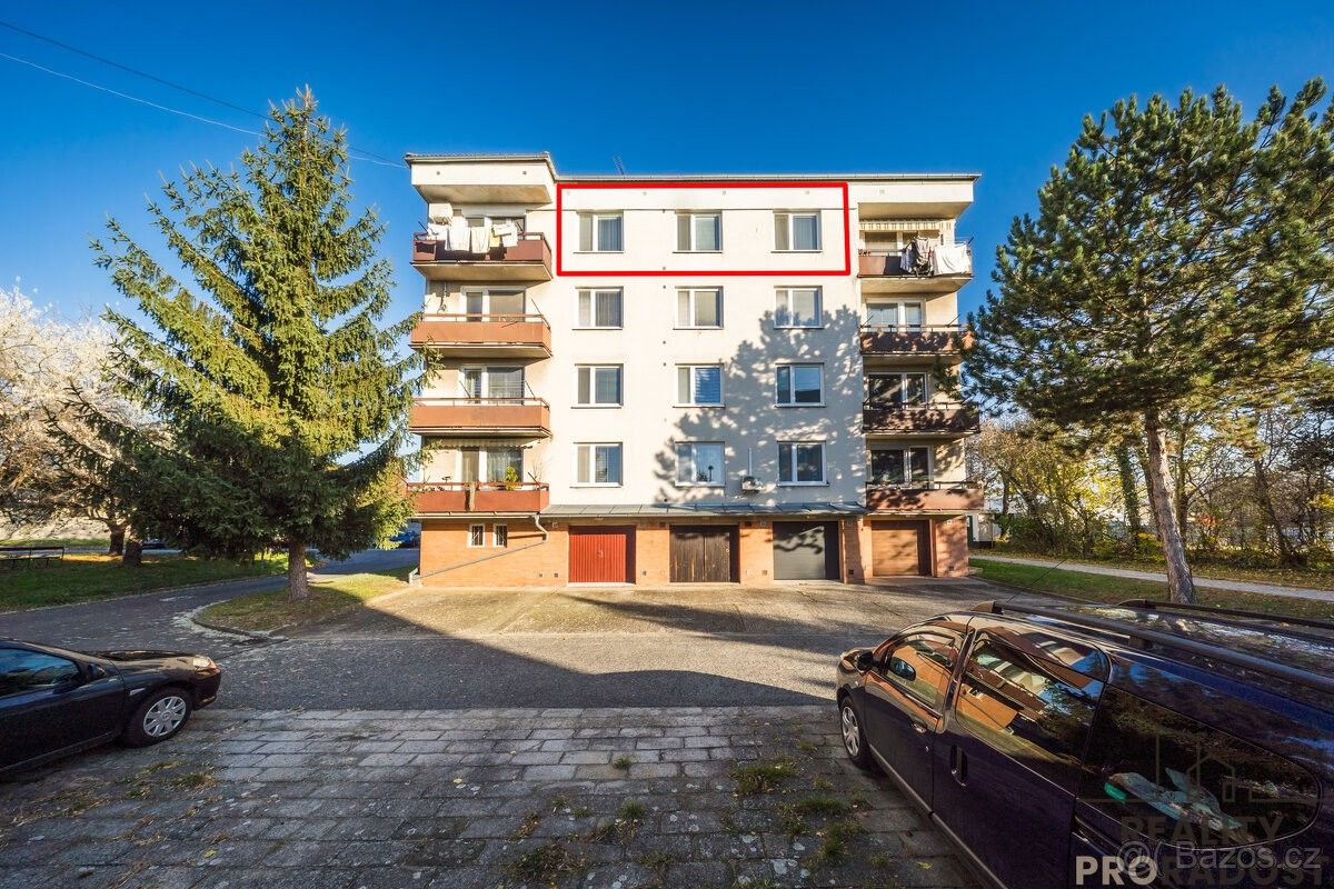 Byty, Rohatec, 696 01