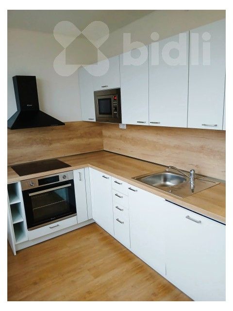 2+1, Na sídlišti, Čížkovice, 60 m²