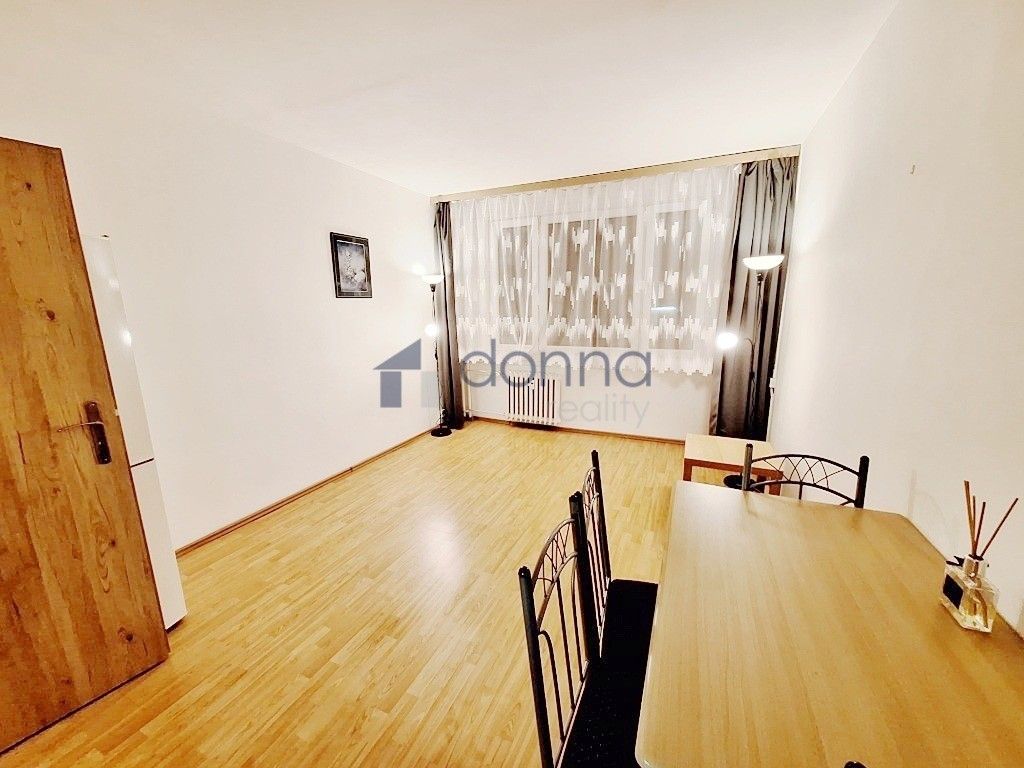 1+kk, Káranská, Praha, 28 m²