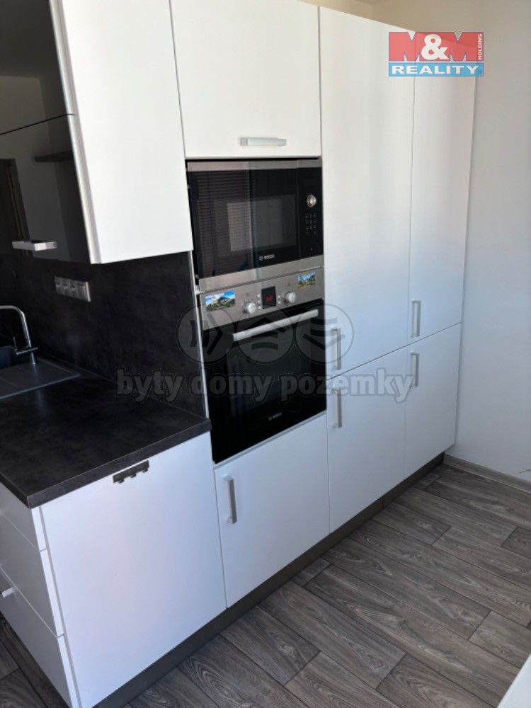 Pronájem byt 2+1 - U Tvrze, Děčín, 54 m²